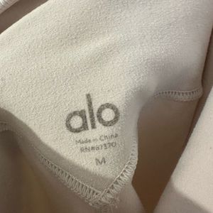 Alo leggings - size M